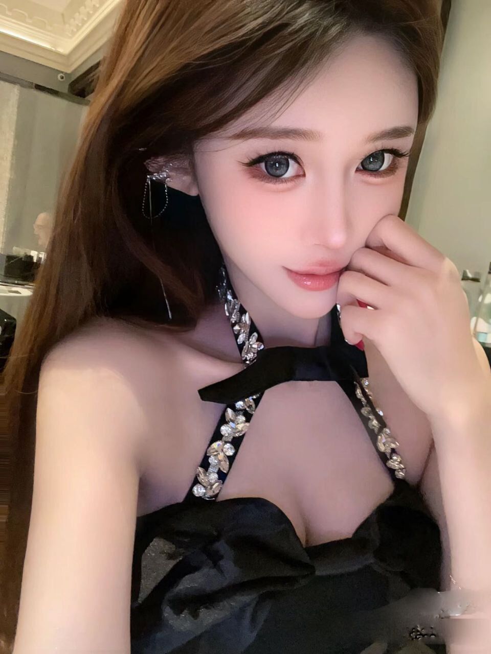 www.吃瓜 吃瓜：生活消遣与网络热点相连，全民参与的别样乐趣